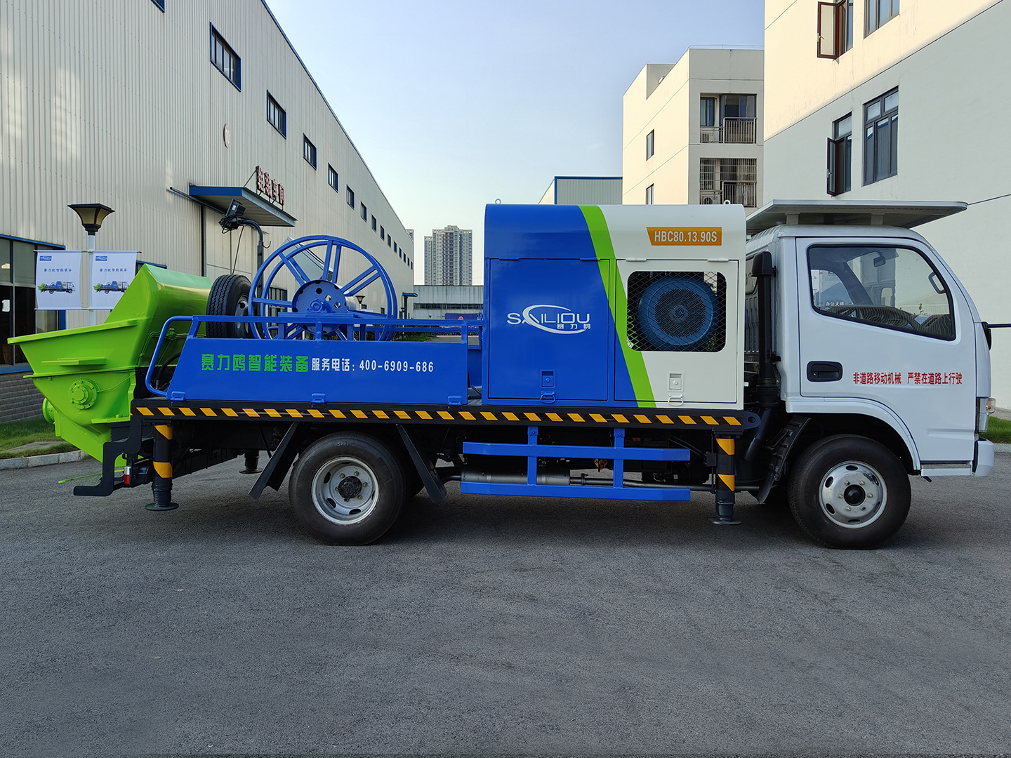Sailiou Dongfeng Concrete Trailer  Truck-mounted Pump 
